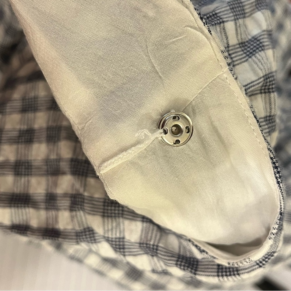 Urban Outfitters Puff Sleeve Gingham Dress. Size Small. NWT. - Picture 11 of 11